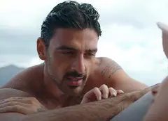 5 lucruri pe care nu le știați despre Michele Morrone, actorul din controversata serie de filme „365 de zile”, de la Netflix