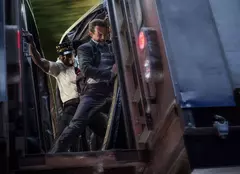 Filme la TV azi, 20 septembrie: „Pasager în trenul terorii”, „Predators: Fără scăpare”, „Gamer: Jocul supraviețuirii”, „Sub anestezie”