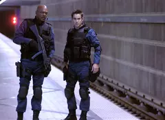 Filme la TV azi, 8 septembrie: „S.W.A.T. - Trupe de elită”, „Amintește-ți de mine”, „Resident Evil: Bun venit în Raccoon City”, „Furie dezlănțuită”