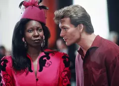 Se pregătește o nouă versiune a filmului „Ghost”. Cine ar urma să-i ia locul regretatului Patrick Swayze