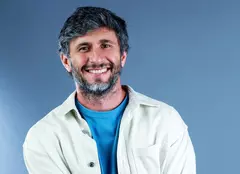 Dragoș Bucur se lansează într-o afacere cu bani virtuali. Ce se întâmplă cu proiectele din televiziune