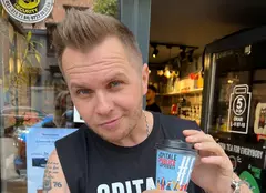 Codin Maticiuc, prima imagine cu chipul Ilincăi, cea de-a doua fiică. „Abia de azi am și eu voie s-o postez”