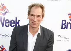 Cazul Julian Sands: moartea actorului a fost confirmată, la șase luni de la dispariția sa în munții din California