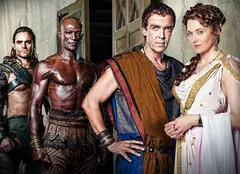 Pro TV difuzează serialul „Spartacus: Zeii arenei”