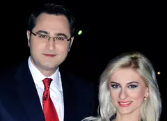 Mihai Constantin şi Ruxandra Gheorghe prezintă nunta regală la TVR