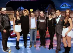 FOTO: Giulia cântă diseară la “Cronica Cârcotaşilor”