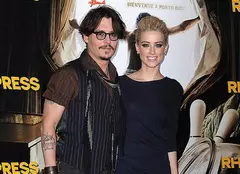 Johnny Depp a confirmat logodna sa cu actriţa Amber Heard