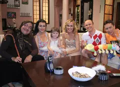 Oana Ioniţă şi fiica ei apar la “Trăsniţii”