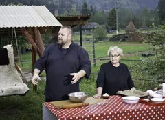 Cristian Tabără află reţeta celebrelor poale-n brâu