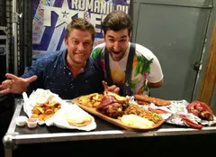 Pavel și Smiley se întrec în provocări, diseară, la "Românii au talent"