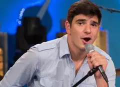 Alex Bogdan, DJ în timpul liber şi pasionat de talent-show-uri la „serviciu”