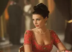 Jessica Paré („Mad Men”) apare într-un episod-pilot pentru Amazon