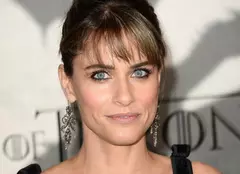 Amanda Peet a devenit mămică a treia oară
