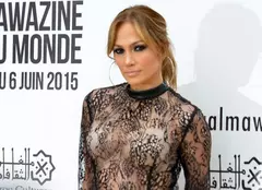 Jennifer Lopez s-a despărţit de Casper Smart