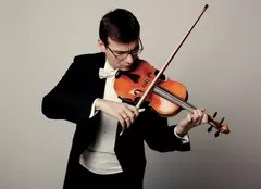 Alexandru Tomescu și Mădălin Voicu vor fi împreună pe scena Sălii Radio