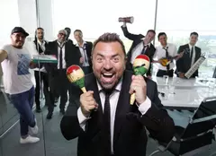 Horia Brenciu a lansat videoclipul piesei „Do What You Like”