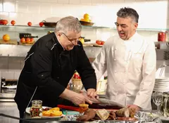„Politică şi delicateţuri” revine cu un nou sezon. Primul invitat este maestul bucătar Joseph Hadad