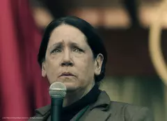 INTERVIU. „Povestea slujitoarei 2”: Actrița Ann Dowd ne-a povestit despre cum a fost să o interpreteze pe mătușa Lydia