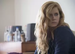 Serialul „Obiecte ascuțite”, cu actrița Amy Adams în rolul principal, are premiera în iulie, la HBO