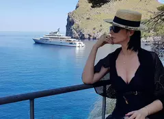FOTO. Andreea Marin, vacanță de vis în străinătate. Uite cum se relaxează vedeta