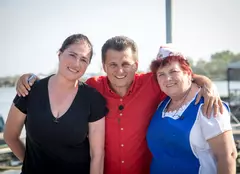 Marlena Botezatu, finalista de la „Chefi la cuțite”,  bucătar în restaurantul lui Nea Mărin de pe malul mării