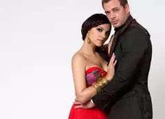 William Levy şi Maite Perroni se întorc la TV. Happy Channel va difuza din 4 martie, telenovela „Triumful dragostei”