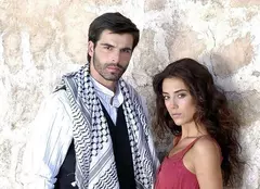 GALERIE FOTO. Cum arată şi ce face acum actorul Mehmet Akif Alakurt, protagonistul serialului „Puterea destinului”?