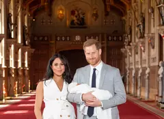 Meghan Markle şi Prinţul Harry au publicat o nouă fotografie cu fiul lor Archie. Omagiul adus Prinţesei Diana