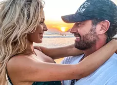 Irina Baeva nu se află în carantină doar cu Gabriel Soto. Cine se mai află în casă cu ei!