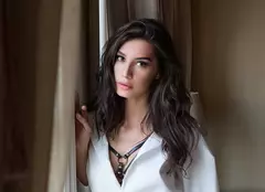 Burcu Kiratli („Dragoste și ură”) vrea să se mărite din nou cu fostul soț