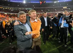 TVR 1 difuzează din 6 iunie seria documentară „Il Luce”, despre viața antrenorului Mircea Lucescu