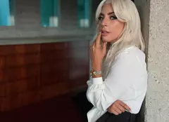 Lady Gaga este devastată! Câinii săi au fost răpiți, iar bărbatul care îi plimba a fost împușcat