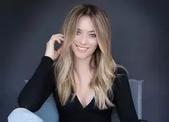 Cum arată Laura Cosoi în costum de baie, însărcinată în 4 luni. Imagini din vacanța în Thailanda