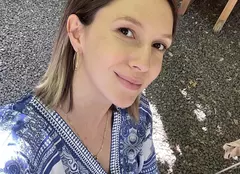 Adela Popescu a devenit mămică pentru a treia oară! Prima imagine cu bebelușul
