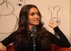 Viviana Sposub: ”„Am fost șefă de promoție, fugeam de ideea de asistentă TV!”