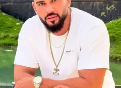 Dorian Popa a lansat melodia „Îți plac banii"