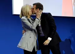 Emmanuel și Brigitte Macron, într-o nouă biografie: „Am fost atrași unul de celălalt din prima zi, ca și cum ar fi fost de la sine înțeles”