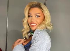 Loredana Groza, sesiune de cardio pe tocuri și în dresuri plasă.  Fanii au reacționat imediat: „NU te ajută să pari mai tânără”