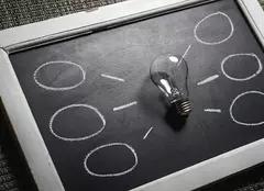 Ești tânăr și ai o idee de business? Iată cum să o pui în aplicare