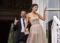 Hande Erçel și Kerem Bürsin, adevărul din spatele despărțirii. Topul cuplurilor de aur din Turcia care s-au iubit la filmări, dar și-au spus „Adio”