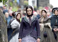 „Emily”, filmul biografic despre Emily Brontë, se va lansa anul acesta