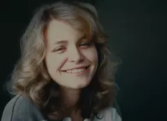 „Fata din fotografie”, de ce se uită toată lumea la noul documentar de la Netflix