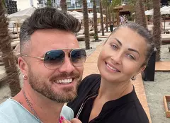 Cum își împart cheltuielile Gabriela Cristea și Tavi Clonda. De ce artistul a aflat abia după căsătorie ce salariu are prezentatoarea