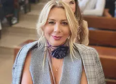 Dana Săvuică, pe mâna medicului estetician. Intervenția care i-a șters ani întregi de pe chip: „Vreau să înaintez în viață elegant”