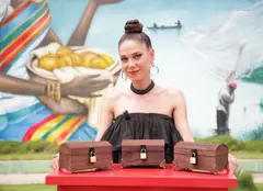 America Express, 21 martie 2023. Numărătoarea inversă spre ultima eliminare. Irina Fodor aduce cuferele în care se ascunde vulturul roșu