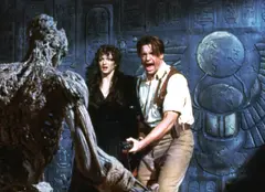 Brendan Fraser era să moară strangulat pe platourile de filmare de la „Mumia”