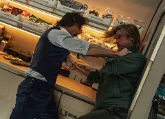 Filme la TV azi, 12 aprilie: „Trenul asasinilor”, „Insula Shutter”, „Salvați soldatul Ryan”, „Luna neagră”