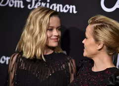 Cum arată copiii unora dintre cele mai cunoscute staruri de la Hollywood. Fotografii de colecție