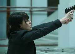 Filme la TV azi, 26 iunie: „Agentul”, „Cursa nebunilor”, „Sahara”, „Triunghiul tristeții”, „Ținta: Președintele”