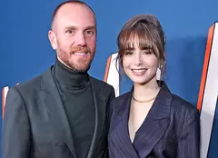 Lily Collins și soțul ei au făcut furori la premiera spectacolului „Barcelona”. Actrița din „Emily in Paris” a purtat o rochie îndrăzneață